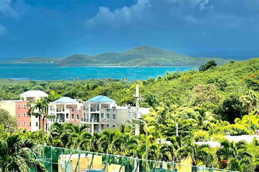 Ocean & Mountains View, Marina, Ferry, Vista Mar, Costa Esmeralda Ceiba Zewnętrze zdjęcie